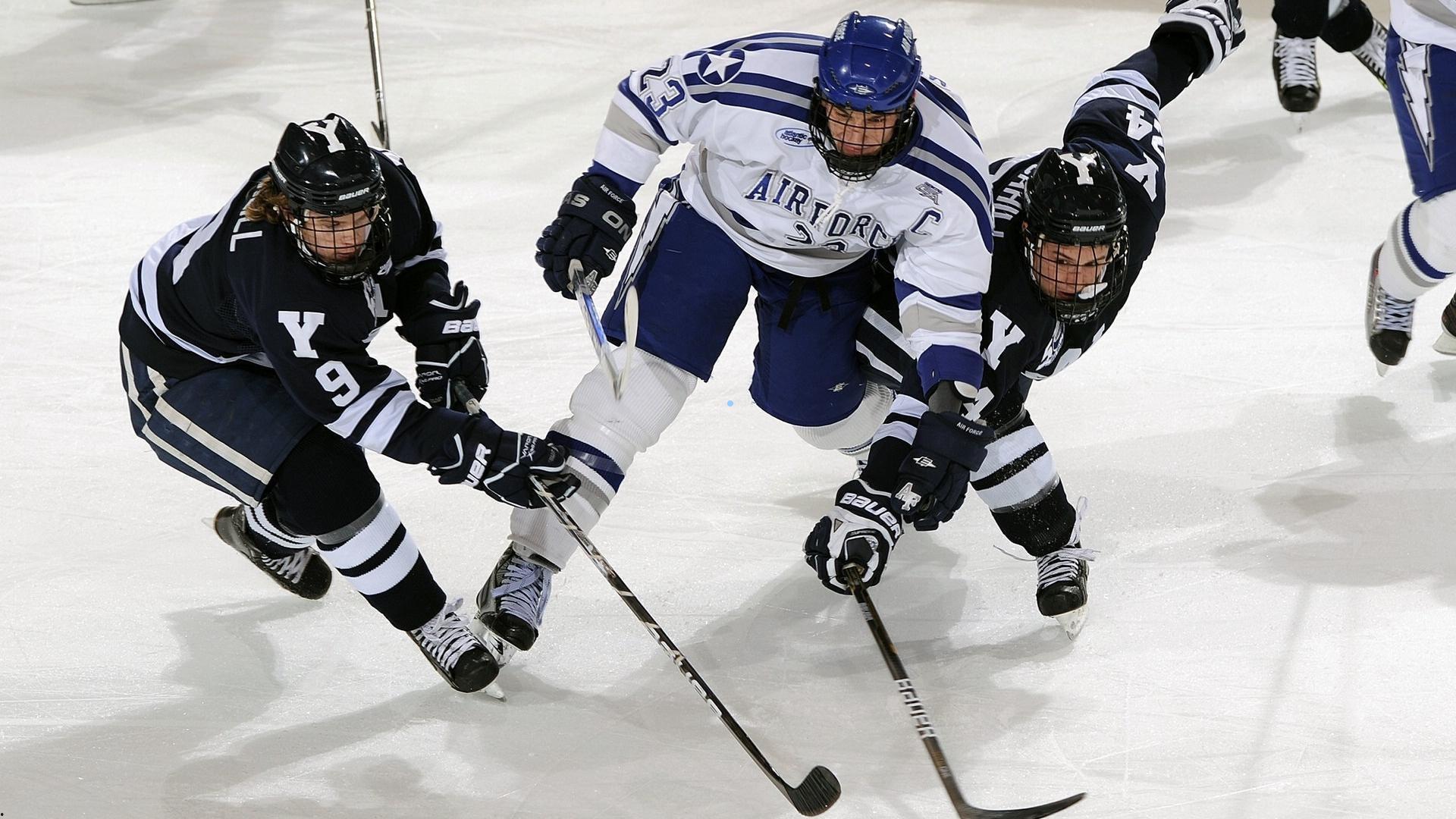 U23亚洲杯惊天冷夜！两大传统豪强提前出局，六席八强诞生，中国国奥今晚迎历史性突围战